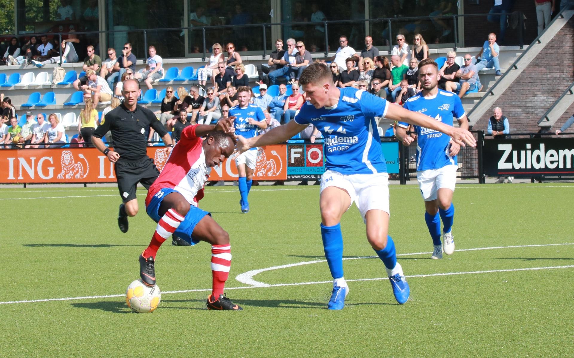 nhan-dinh-soi-keo-heracles-almelo-vs-vv-hoogeveen-luc-00h45-ngay-17-12-2025-2