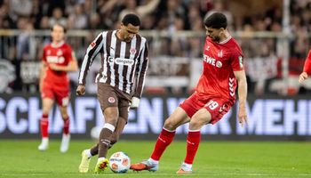St. Pauli vs FC Köln (01:30 – 18/04) | Xem lại trận đấu
